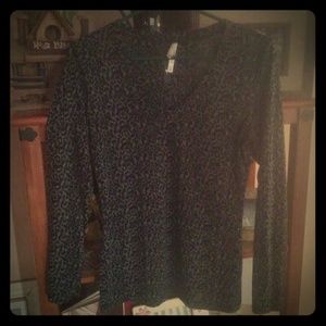 !!5/$25!! Long sleeve cheetah print top